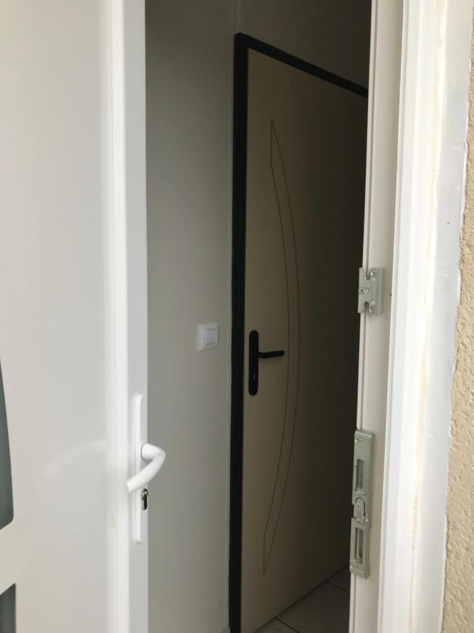 Chez Chris Apartman Oloron-Sainte-Marie Kültér fotó